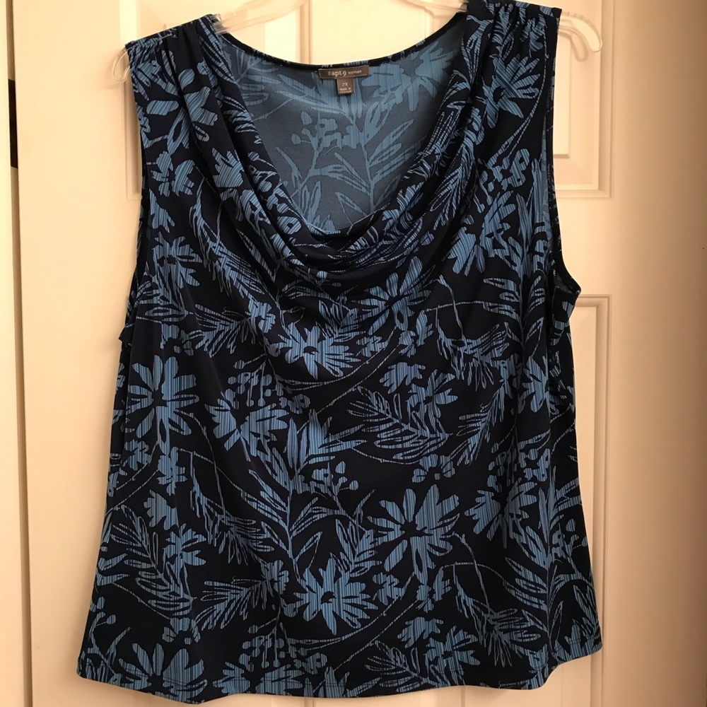 Apt. 9 Woman Top